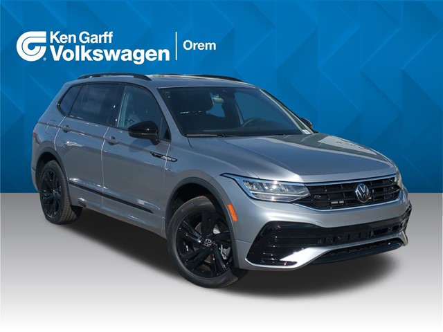 Trunk Ledge Kit | VOLKSWAGEN TIGUAN R-LINE 2019 Trunk Ledge Kit | VOLKSWAGEN TIGUAN R-LINE 2019