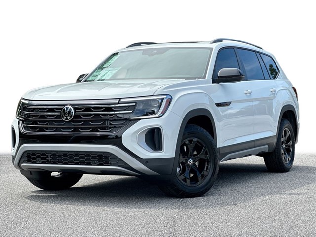2025 Volkswagen Atlas Atlas Peak Edition's photo