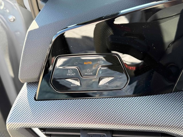 New 2026 Moonstone Gray Volkswagen 2.0T SE image 30