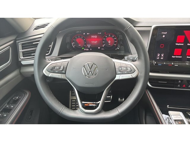 New 2026 Avocado Green Pearl Volkswagen 2.0T Peak Edition image 13