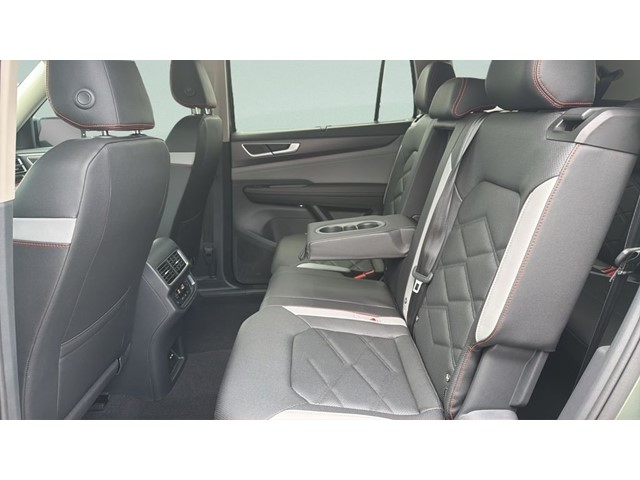 New 2026 Avocado Green Pearl Volkswagen 2.0T Peak Edition image 27