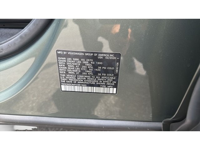 New 2026 Avocado Green Pearl Volkswagen 2.0T Peak Edition image 42