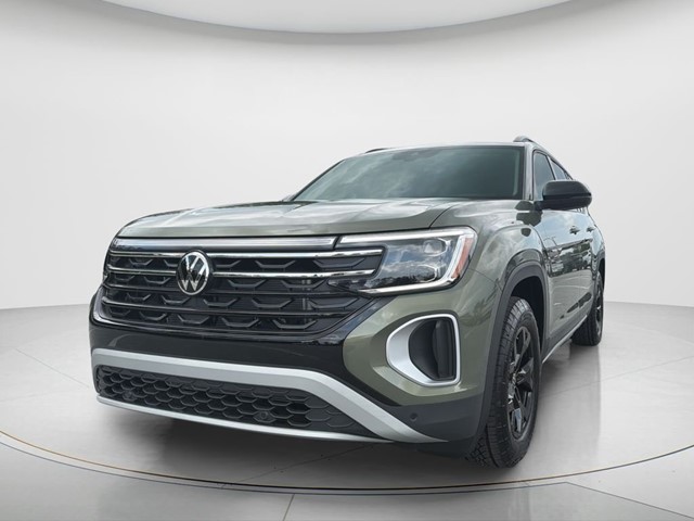 New 2026 Avocado Green Pearl Volkswagen 2.0T Peak Edition image 9