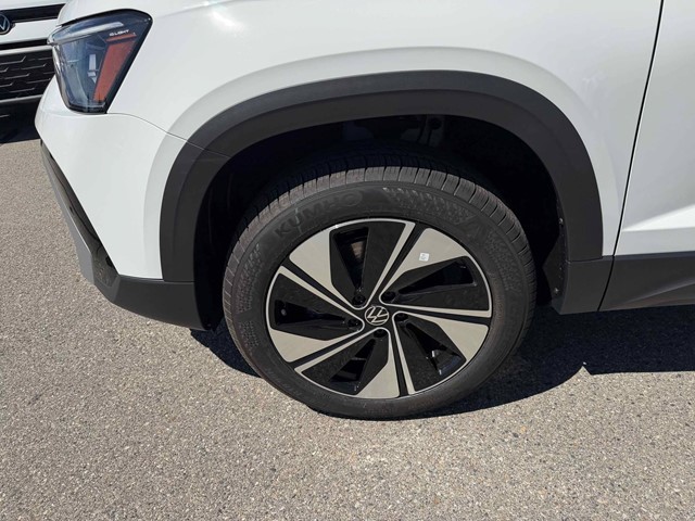 New 2026 Pure White Volkswagen 1.5T SE image 14