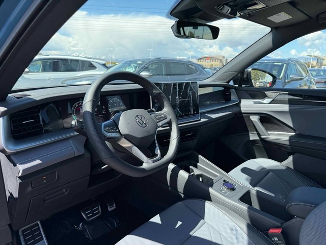 New 2026 Monterey Blue W/Deep Black Roof Volkswagen 2.0T SE R-Line Black image 4