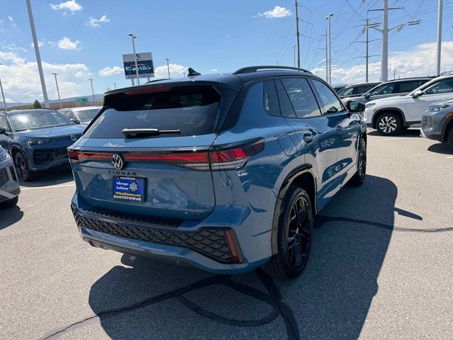 New 2026 Monterey Blue W/Deep Black Roof Volkswagen 2.0T SE R-Line Black image 8
