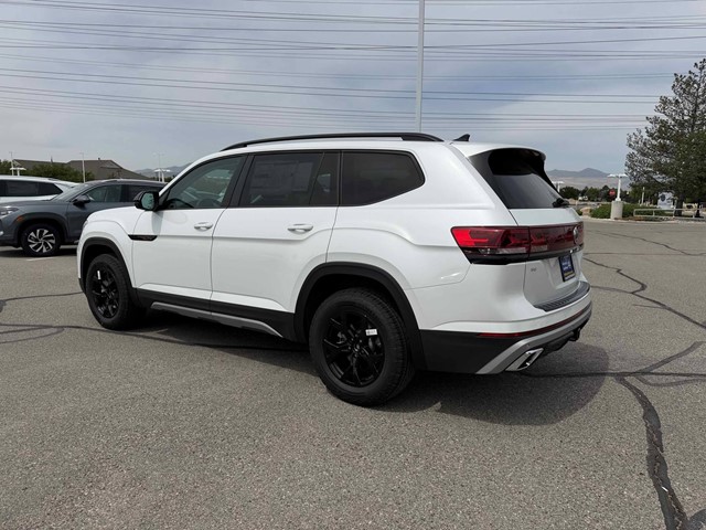 New 2026 Volkswagen Atlas 2.0T Peak Edition Sport Utility