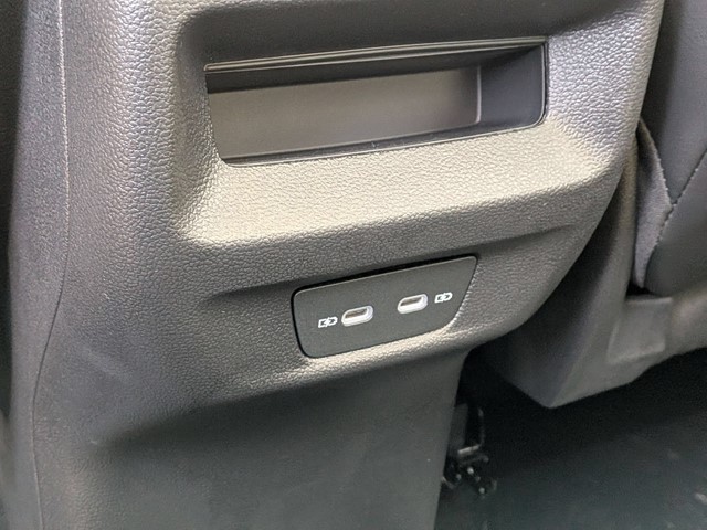 New 2026 Pure White Volkswagen 2.0T SE image 23