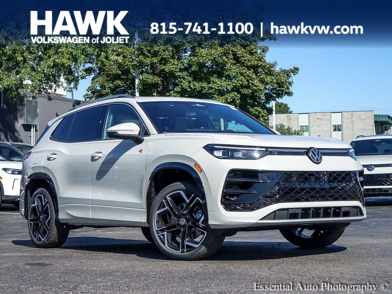 2026 Volkswagen Tiguan SEL R-Line Turbo